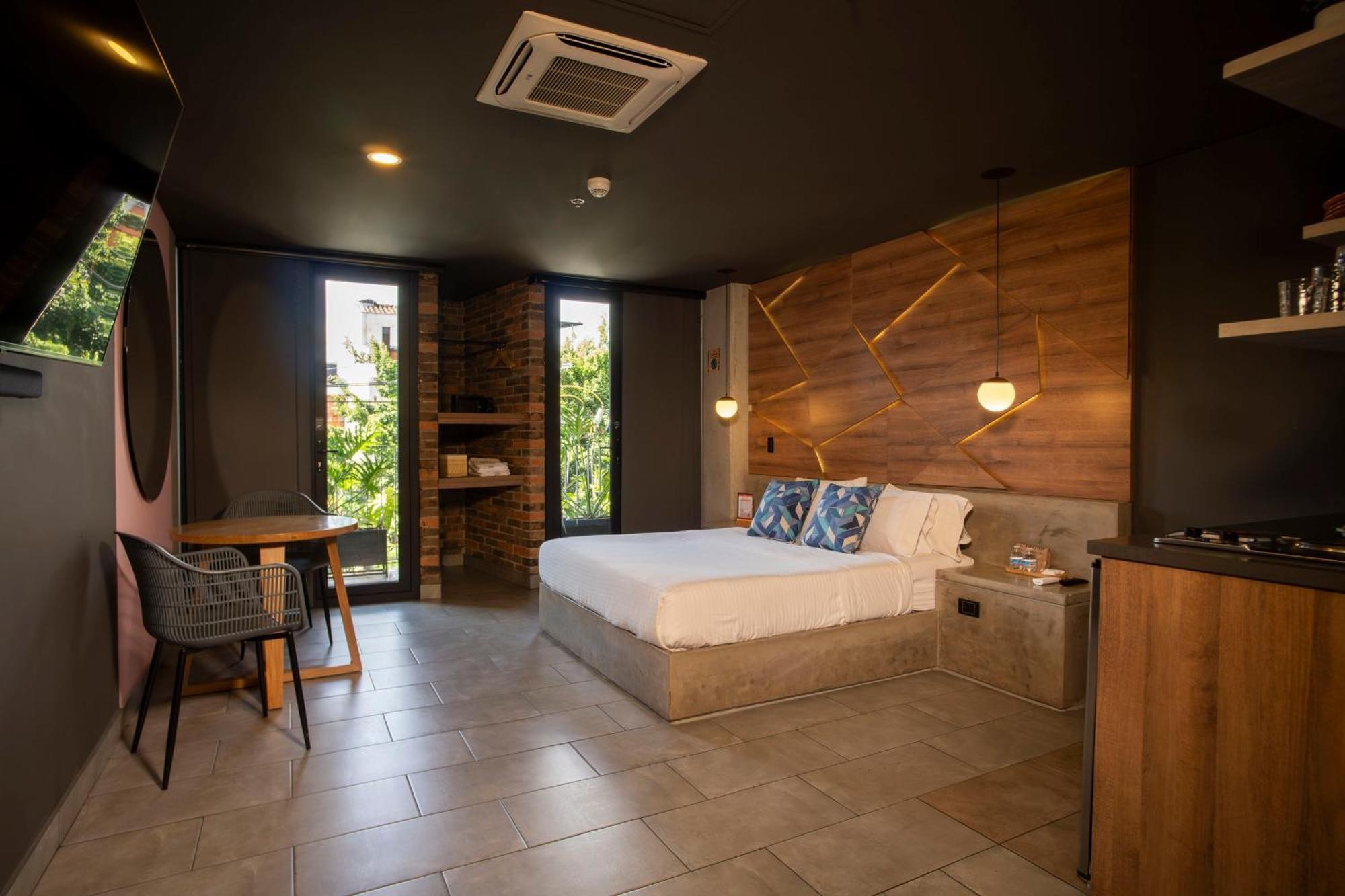 Los Patios Cool Living Medellin Ngoại thất bức ảnh