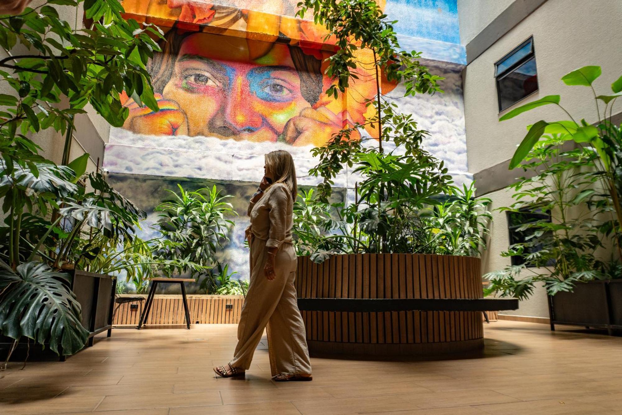 Los Patios Cool Living Medellin Ngoại thất bức ảnh